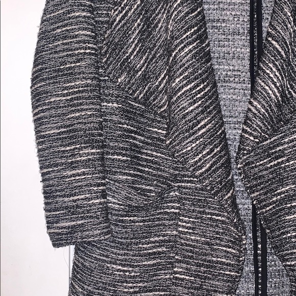 Dynamite Blazer / Cardigan - Picture 2 of 4